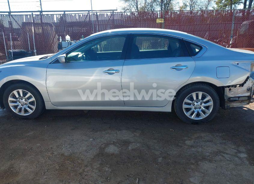 Photo 15 of 2018 Nissan Altima 2.5 S (VIN 1N4AL3AP6JC130282)
