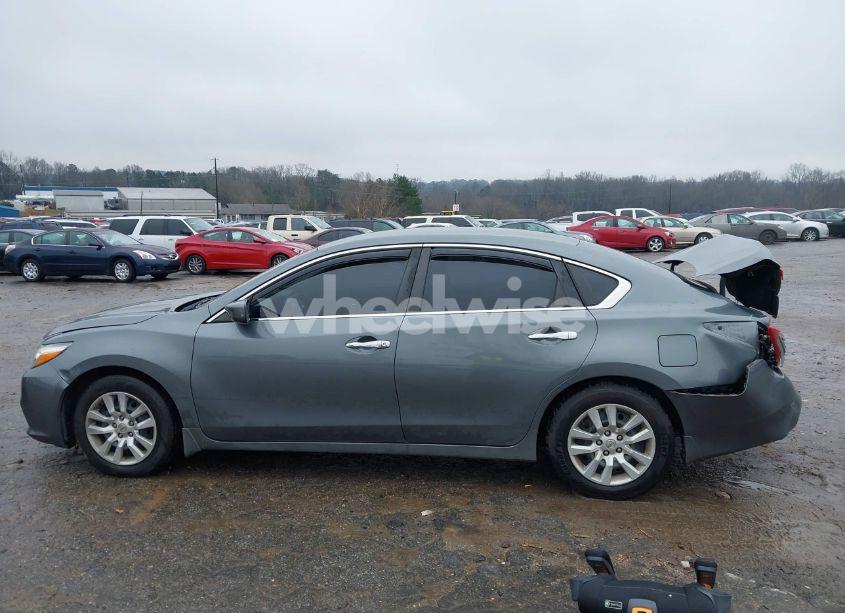 Photo 15 of 2018 Nissan Altima 2.5 S (VIN 1N4AL3AP6JC135059)