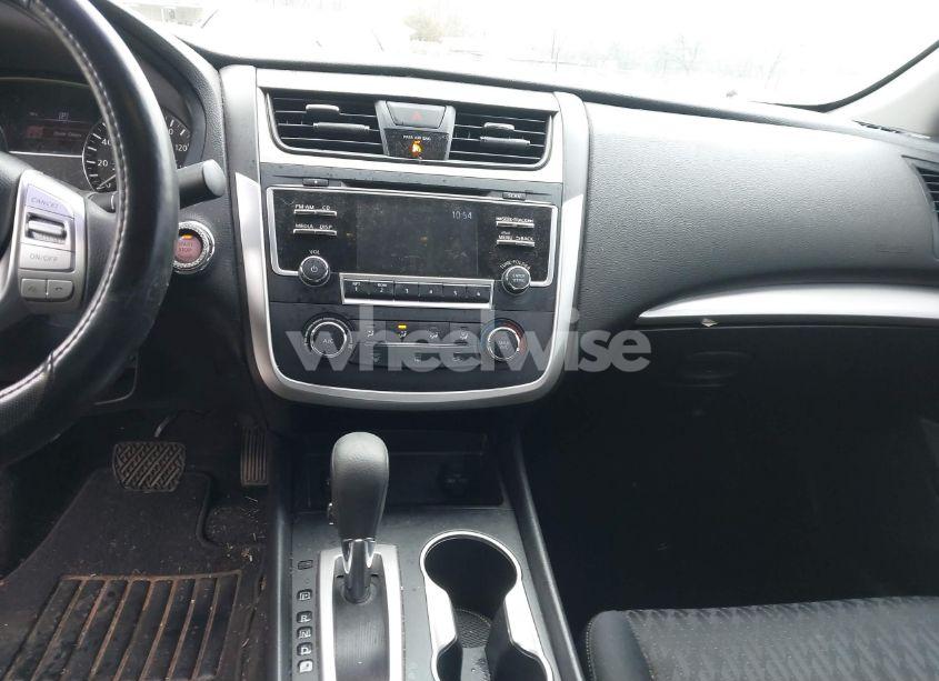 Photo 21 of 2018 Nissan Altima 2.5 S (VIN 1N4AL3AP6JC135059)