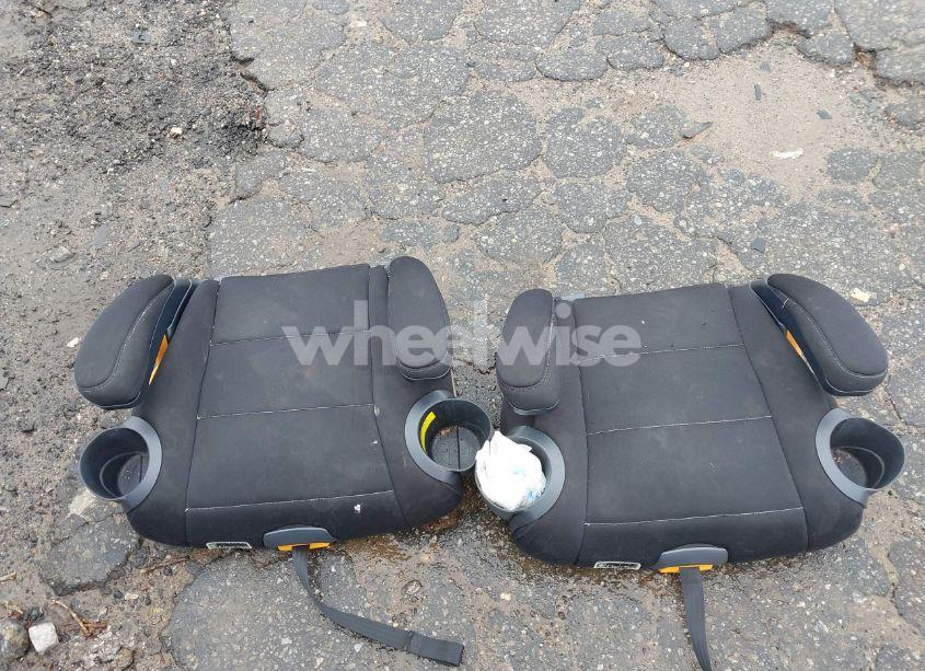 Photo 6 of 2018 Nissan Altima 2.5 S (VIN 1N4AL3AP6JC135059)