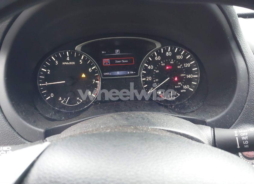 Photo 7 of 2018 Nissan Altima 2.5 S (VIN 1N4AL3AP6JC135059)