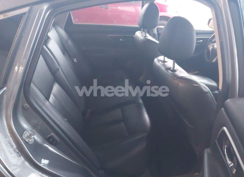 Photo 8 of 2018 Nissan Altima 2.5 SL (VIN 1N4AL3AP6JC142058)