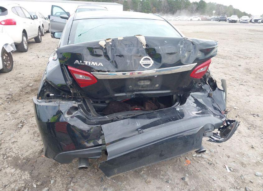 Photo 6 of 2018 Nissan Altima 2.5 S (VIN 1N4AL3AP6JC143808)