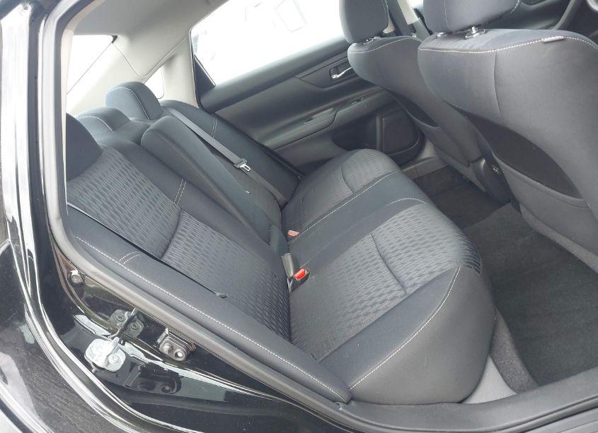 Photo 8 of 2018 Nissan Altima 2.5 S (VIN 1N4AL3AP6JC143808)