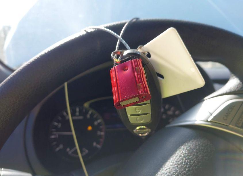 Photo 11 of 2018 Nissan Altima 2.5 S (VIN 1N4AL3AP6JC151827)