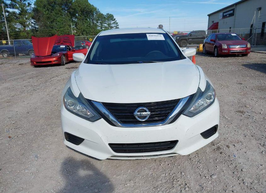Photo 12 of 2018 Nissan Altima 2.5 S (VIN 1N4AL3AP6JC151827)