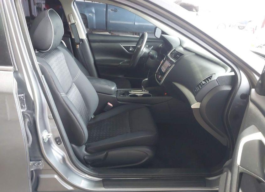 Photo 5 of 2018 Nissan Altima 2.5 SV (VIN 1N4AL3AP6JC152508)