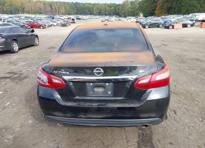 Photo 16 of 2018 Nissan Altima 2.5 SL (VIN 1N4AL3AP6JC162746)