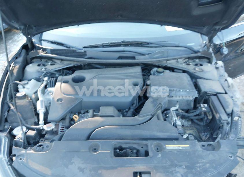 Photo 10 of 2018 Nissan Altima 2.5 SV (VIN 1N4AL3AP6JC168174)