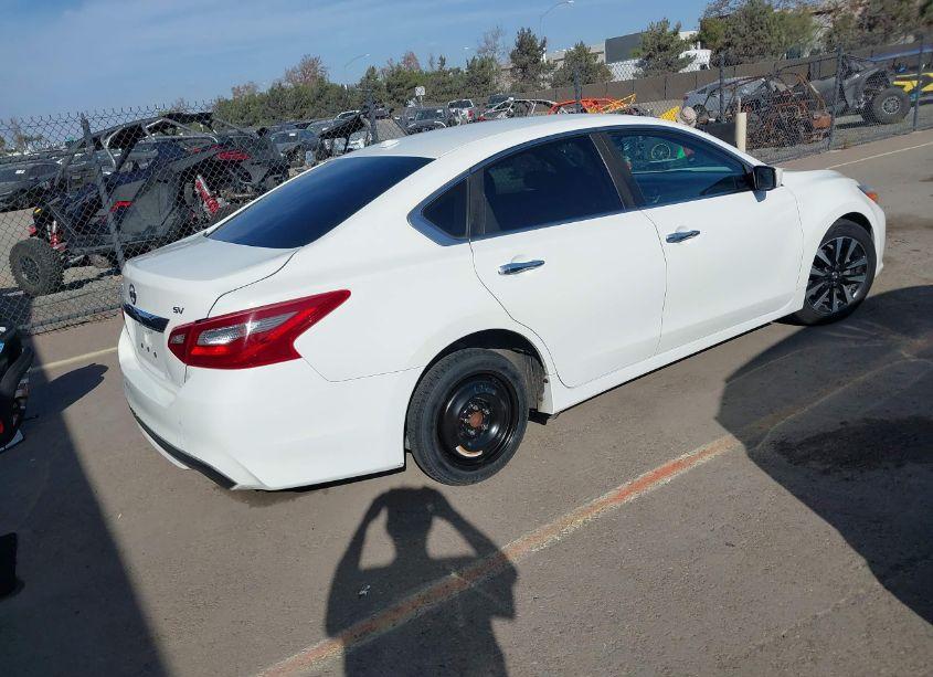 Photo 4 of 2018 Nissan Altima 2.5 SV (VIN 1N4AL3AP6JC173200)