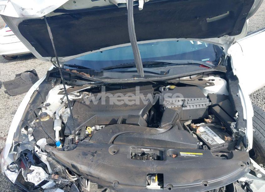 Photo 10 of 2018 Nissan Altima 2.5 SV (VIN 1N4AL3AP6JC173276)