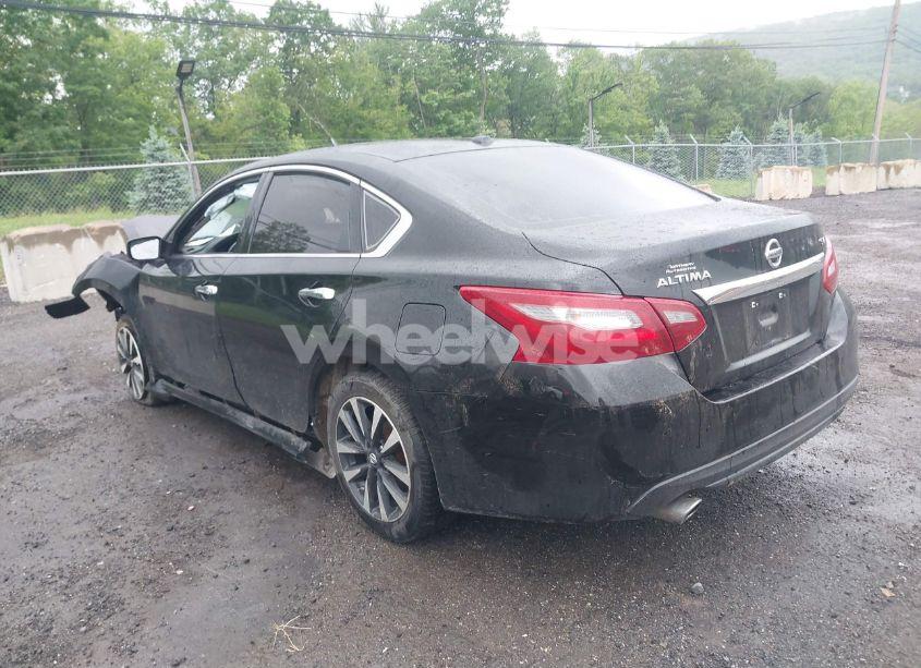 Photo 3 of 2018 Nissan Altima 2.5 SV (VIN 1N4AL3AP6JC178185)