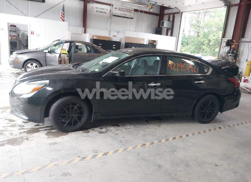 Photo 14 of 2018 Nissan Altima 2.5 S (VIN 1N4AL3AP6JC182012)