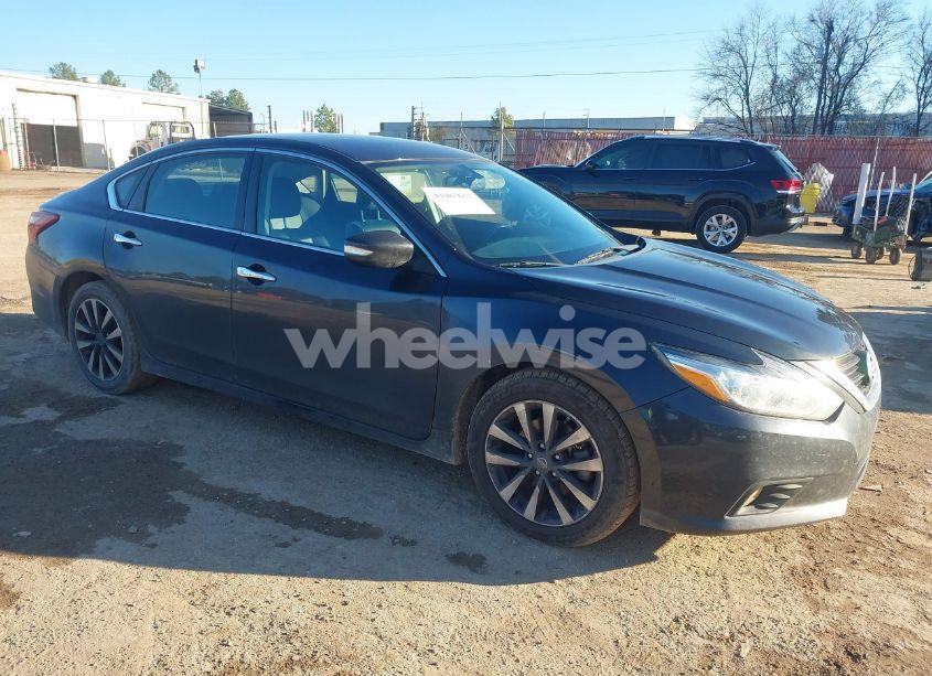 2018 Nissan Altima 2.5 SL (VIN 1N4AL3AP6JC183791) main photo