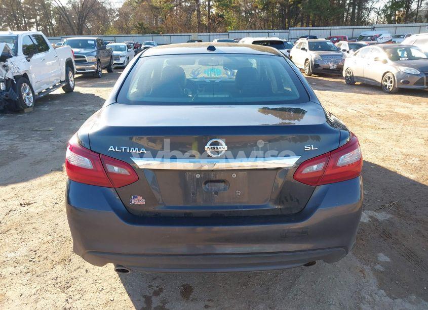 Photo 16 of 2018 Nissan Altima 2.5 SL (VIN 1N4AL3AP6JC183791)
