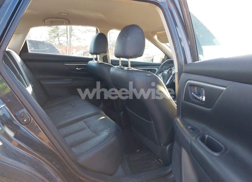 Photo 8 of 2018 Nissan Altima 2.5 SL (VIN 1N4AL3AP6JC183791)