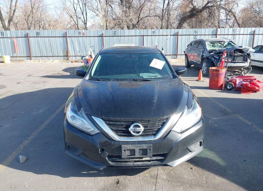 Photo 12 of 2018 Nissan Altima 2.5 S (VIN 1N4AL3AP6JC187419)