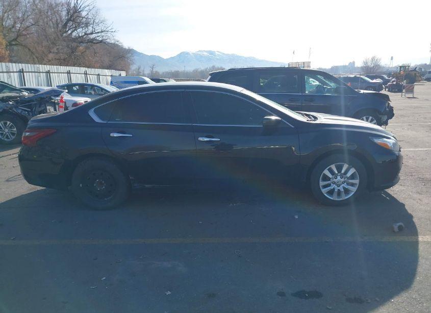 Photo 13 of 2018 Nissan Altima 2.5 S (VIN 1N4AL3AP6JC187419)