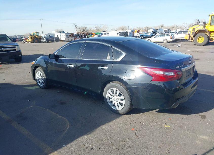 Photo 16 of 2018 Nissan Altima 2.5 S (VIN 1N4AL3AP6JC187419)