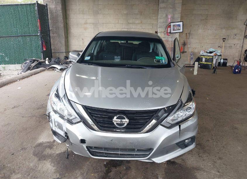 Photo 13 of 2018 Nissan Altima 2.5 SV (VIN 1N4AL3AP6JC207037)