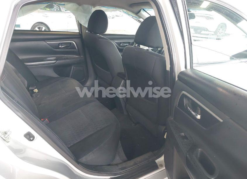 Photo 8 of 2018 Nissan Altima 2.5 SV (VIN 1N4AL3AP6JC207037)