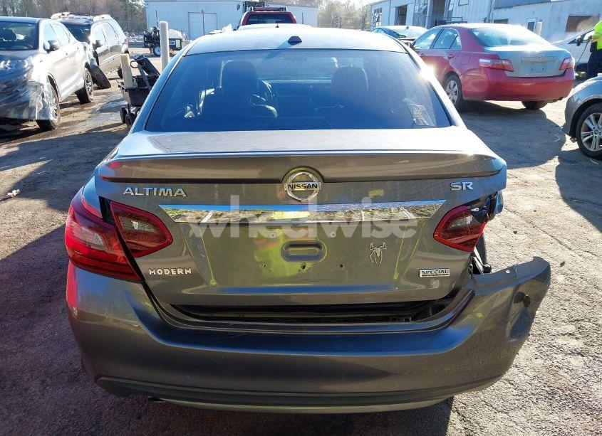 Photo 16 of 2018 Nissan Altima 2.5 SR (VIN 1N4AL3AP6JC220919)