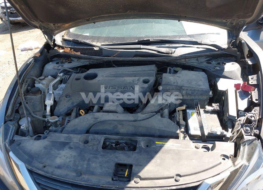 Photo 10 of 2018 Nissan Altima 2.5 S (VIN 1N4AL3AP6JC221780)