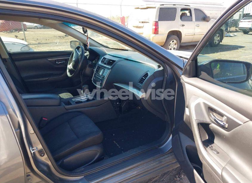 Photo 5 of 2018 Nissan Altima 2.5 S (VIN 1N4AL3AP6JC221780)