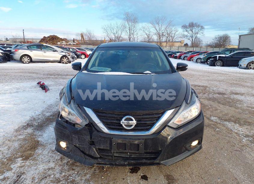 Photo 13 of 2018 Nissan Altima 2.5 SV (VIN 1N4AL3AP6JC230477)
