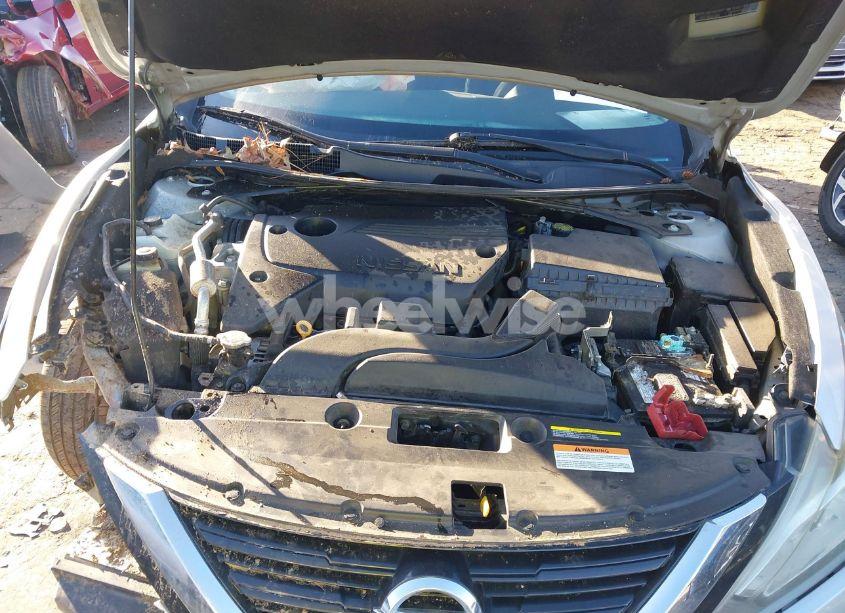 Photo 10 of 2018 Nissan Altima 2.5 S (VIN 1N4AL3AP6JC237803)