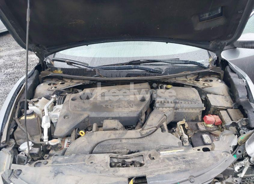 Photo 10 of 2018 Nissan Altima 2.5 SV (VIN 1N4AL3AP6JC240748)