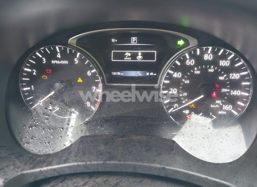 Photo 7 of 2018 Nissan Altima 2.5 SV (VIN 1N4AL3AP6JC240748)