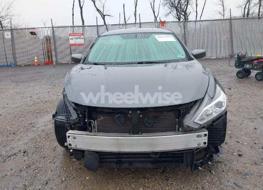 Photo 12 of 2018 Nissan Altima 2.5 S (VIN 1N4AL3AP6JC242595)