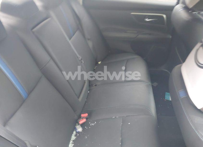 Photo 8 of 2018 Nissan Altima 2.5 SR (VIN 1N4AL3AP6JC244153)