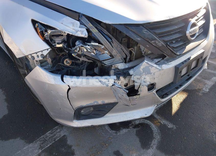 Photo 6 of 2018 Nissan Altima 2.5 SL (VIN 1N4AL3AP6JC245142)