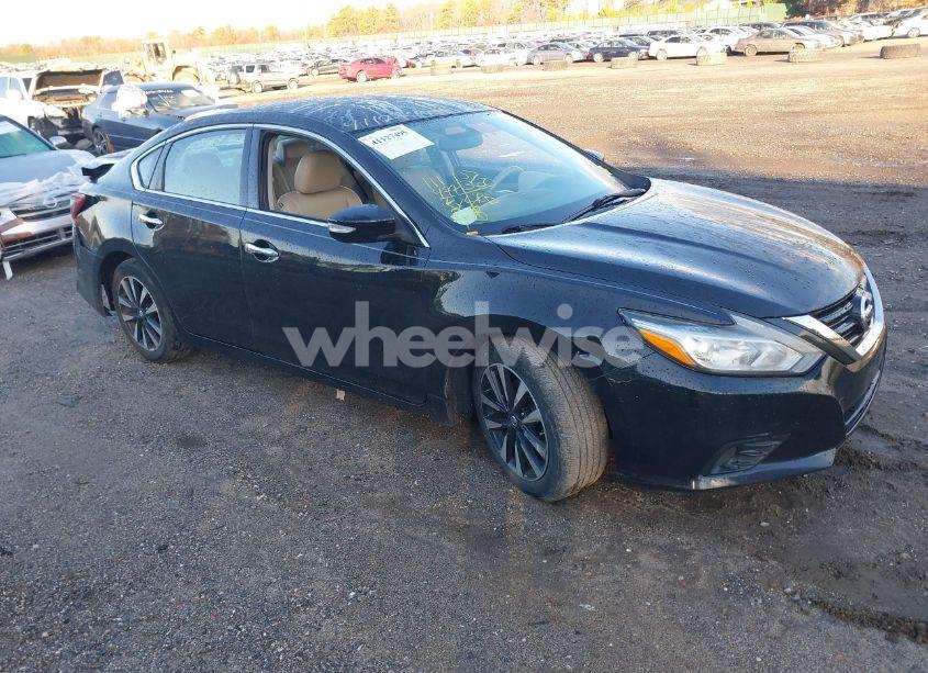2018 Nissan Altima 2.5 SL (VIN 1N4AL3AP6JC247666) main photo
