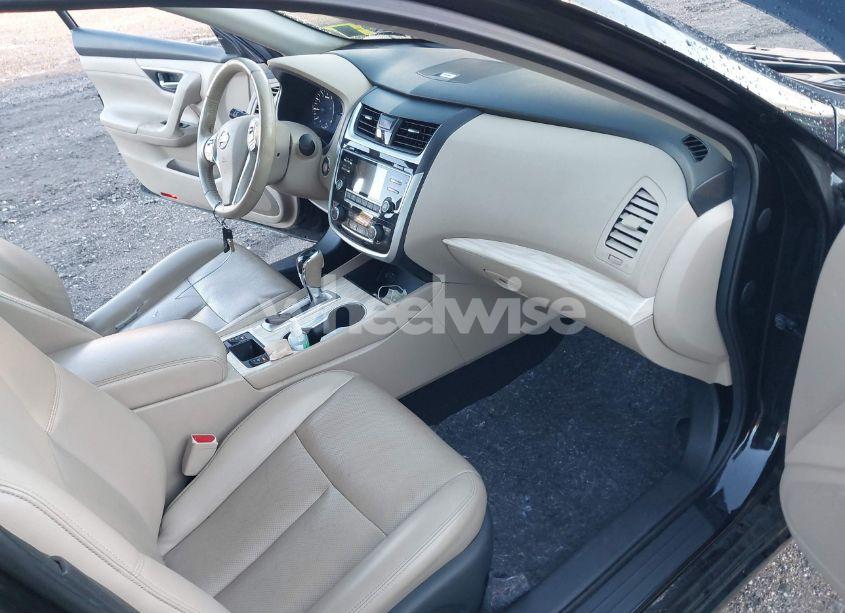 Photo 5 of 2018 Nissan Altima 2.5 SL (VIN 1N4AL3AP6JC247666)