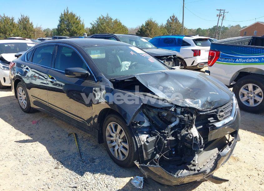 2018 Nissan Altima 2.5 S (VIN 1N4AL3AP6JC255539) main photo