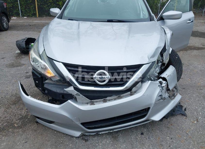 Photo 6 of 2018 Nissan Altima 2.5 S (VIN 1N4AL3AP6JC268162)