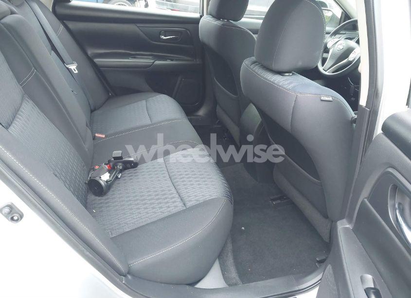 Photo 8 of 2018 Nissan Altima 2.5 S (VIN 1N4AL3AP6JC268162)