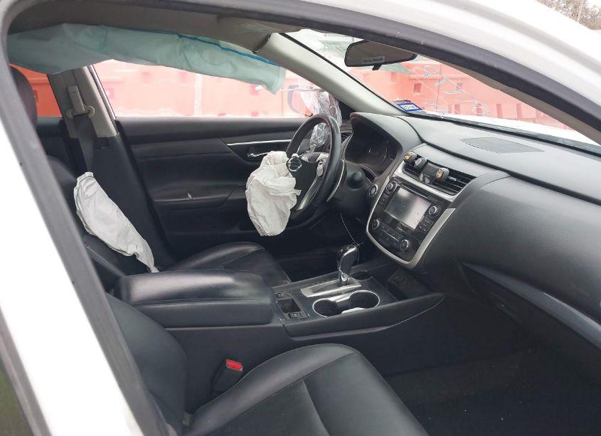 Photo 5 of 2018 Nissan Altima 2.5 SR (VIN 1N4AL3AP6JC268310)