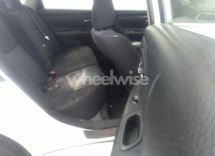 Photo 8 of 2018 Nissan Altima 2.5 S (VIN 1N4AL3AP6JC281381)