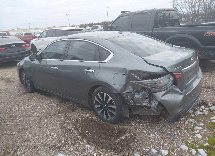 Photo 15 of 2018 Nissan Altima 2.5 SV (VIN 1N4AL3AP6JC288542)