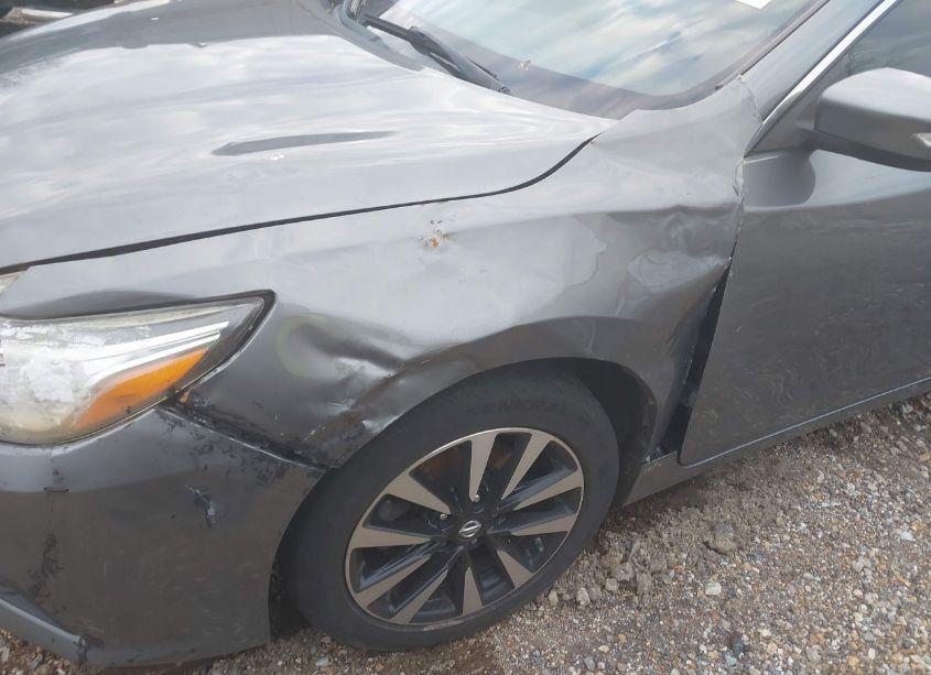 Photo 20 of 2018 Nissan Altima 2.5 SV (VIN 1N4AL3AP6JC288542)