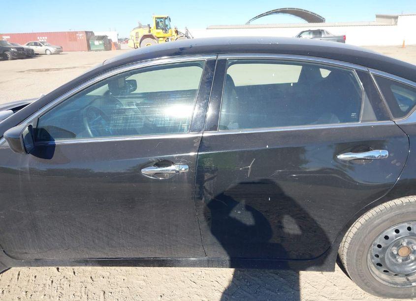 Photo 14 of 2018 Nissan Altima 2.5 S (VIN 1N4AL3AP6JC291747)