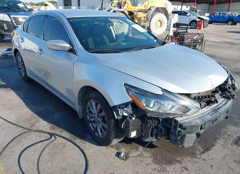 2018 Nissan Altima 2.5 S (VIN 1N4AL3AP6JC296849) main photo