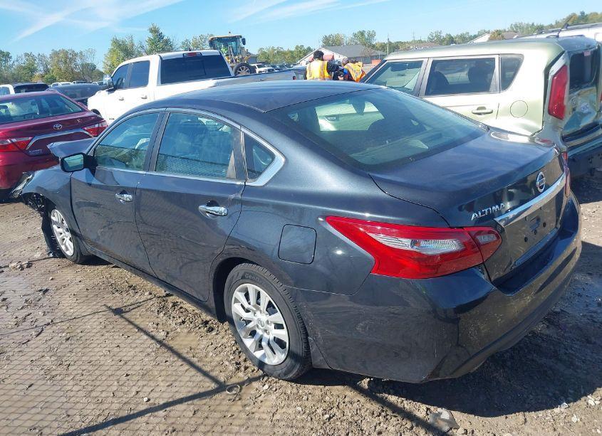 Photo 14 of 2018 Nissan Altima 2.5 S (VIN 1N4AL3AP6JC297516)