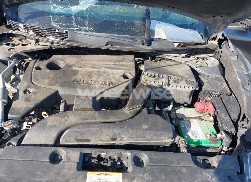 Photo 10 of 2018 Nissan Altima (VIN 1N4AL3AP6JC471813)