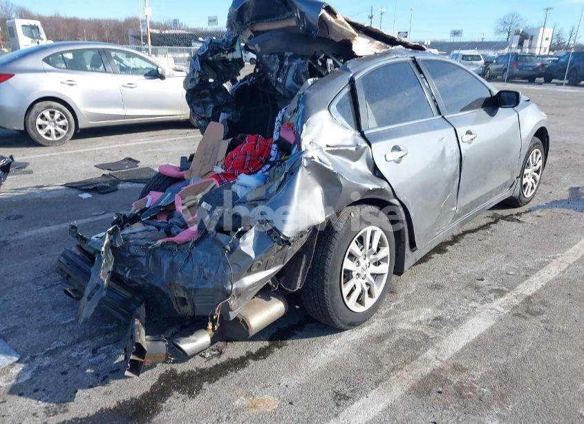 Photo 4 of 2018 Nissan Altima (VIN 1N4AL3AP6JC471813)