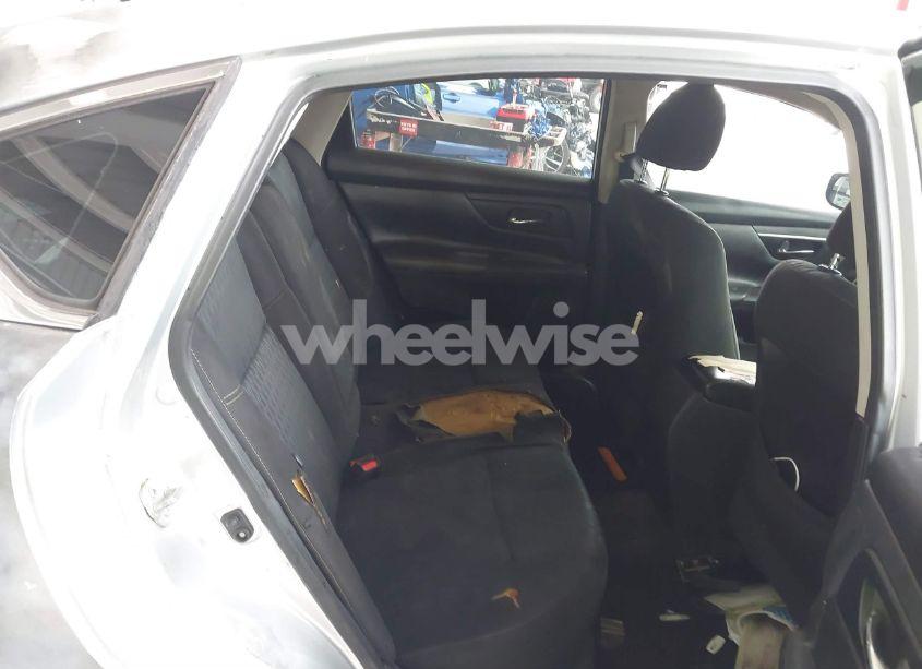 Photo 8 of 2018 Nissan Altima 2.5 S (VIN 1N4AL3AP6JC479975)